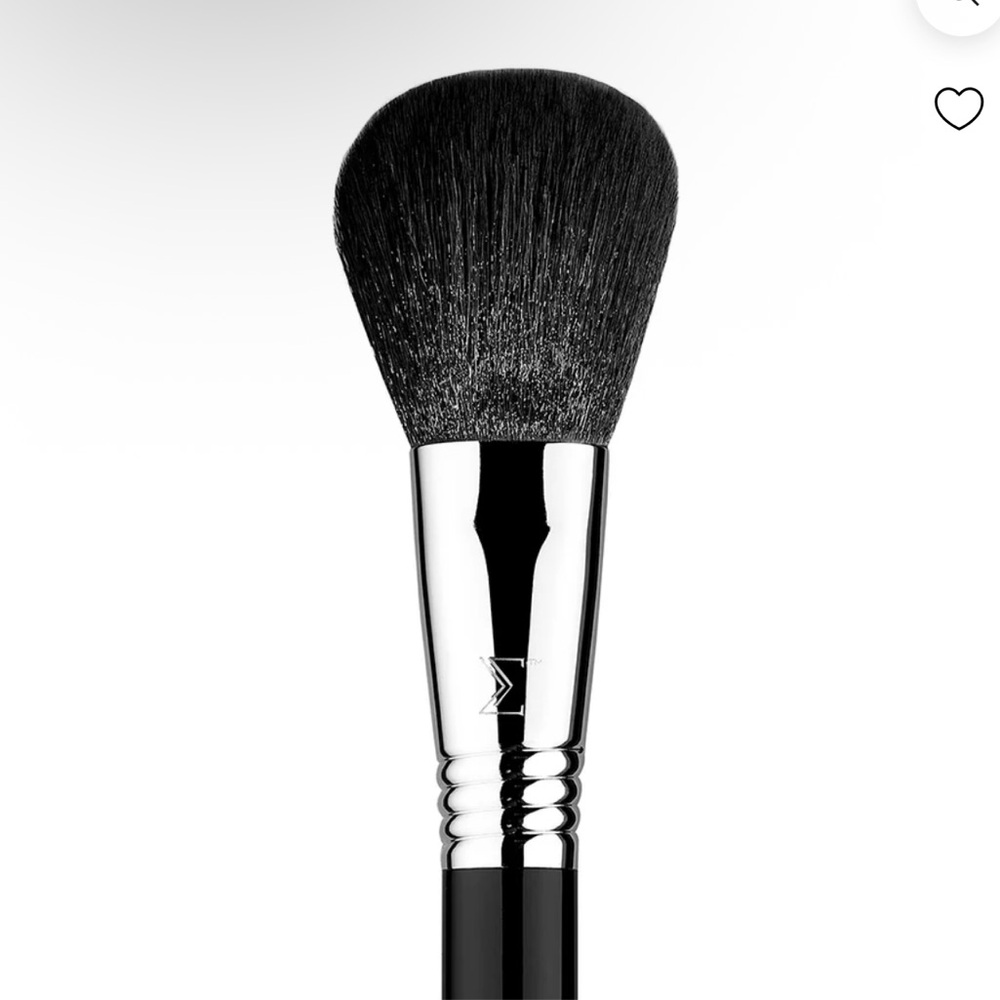 ❌SOLD❌NWOT Sigma Large F30 Powder Makeup Brush